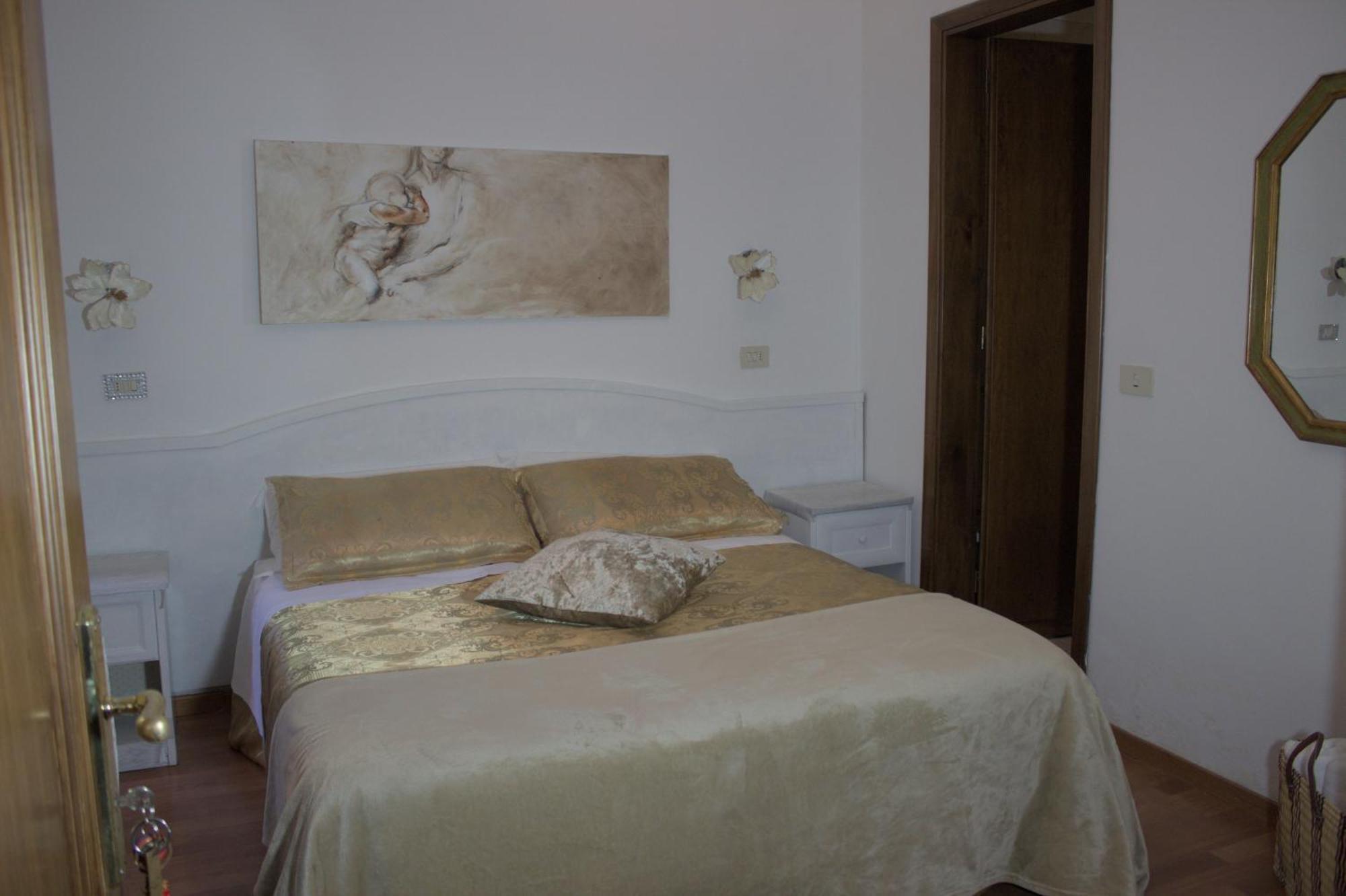Soggiorno Madrid Florence Luaran gambar