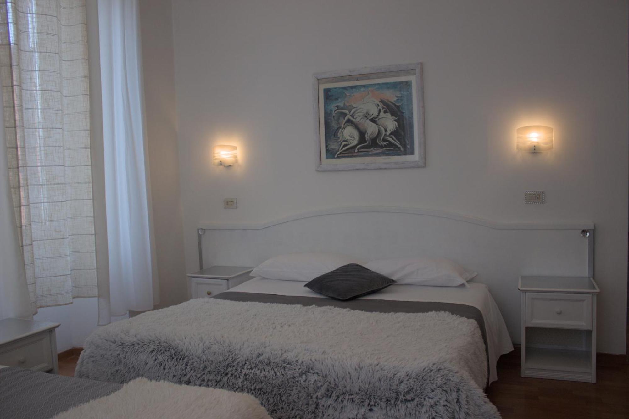 Soggiorno Madrid Florence Luaran gambar